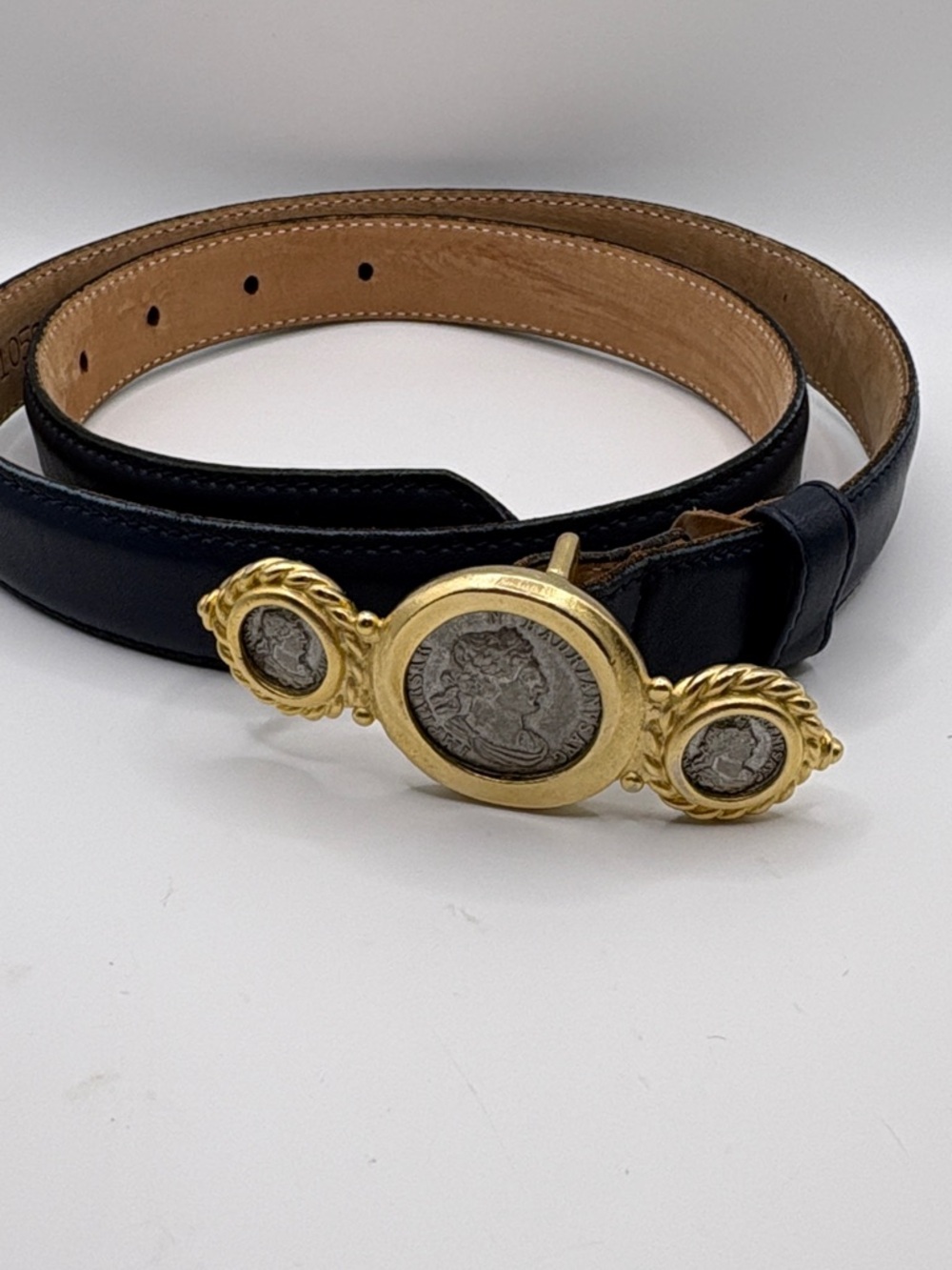 Ben-Amun Black Leather Belt with Roman Emperor Hadrian Gold Coin-Style Buckle M - Picture 3 of 10